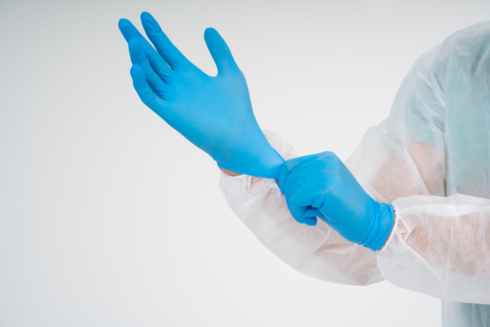 Which Powder is Commonly Used in Surgical Gloves and Why It Matters: A Complete Guide