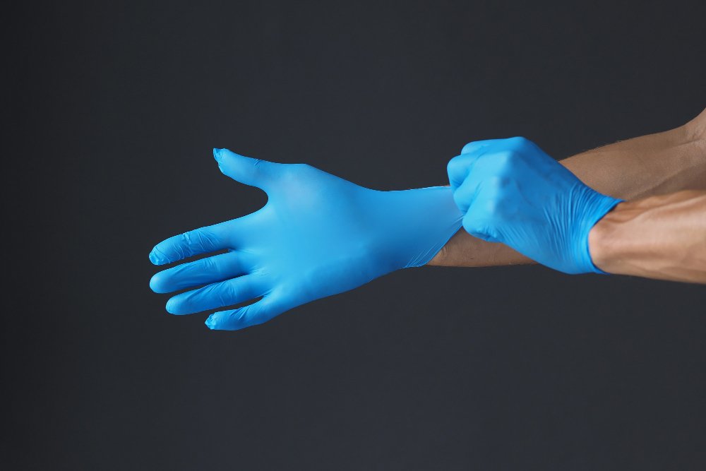 Do Latex Gloves Keep Hands Warm?