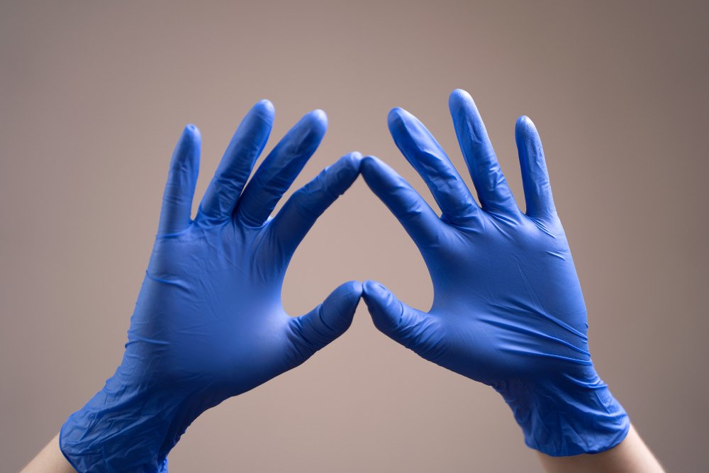 How Long Do Latex Gloves Last?